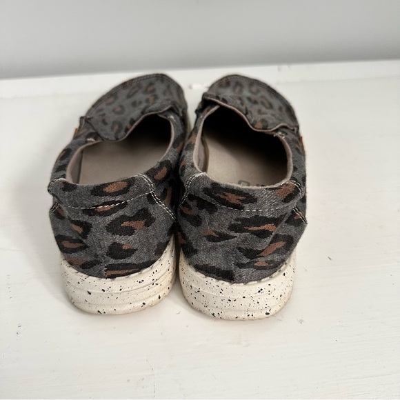 cheetah slip on hey dudes - Picture 2 of 5
